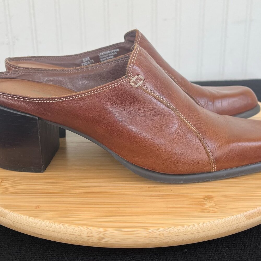 Leather Slip-on Mules Heels Women's Size 7M - Picture 9 of 10